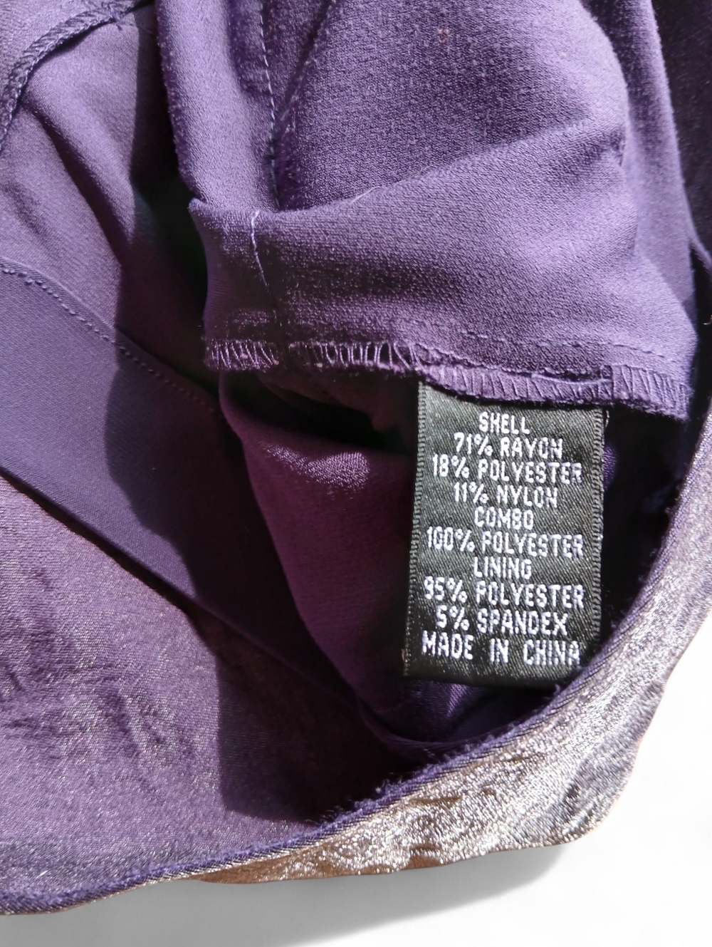 Adrianna Papell Size 4P Shimmery Violet Tiered V-Neck Dress - Picture 3 of 7